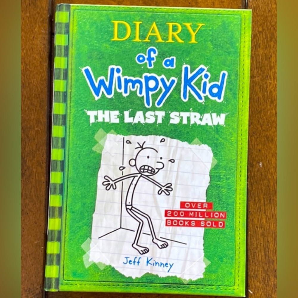 DIARY OF A WIMPY KID: The Last Straw - Green Hardcover